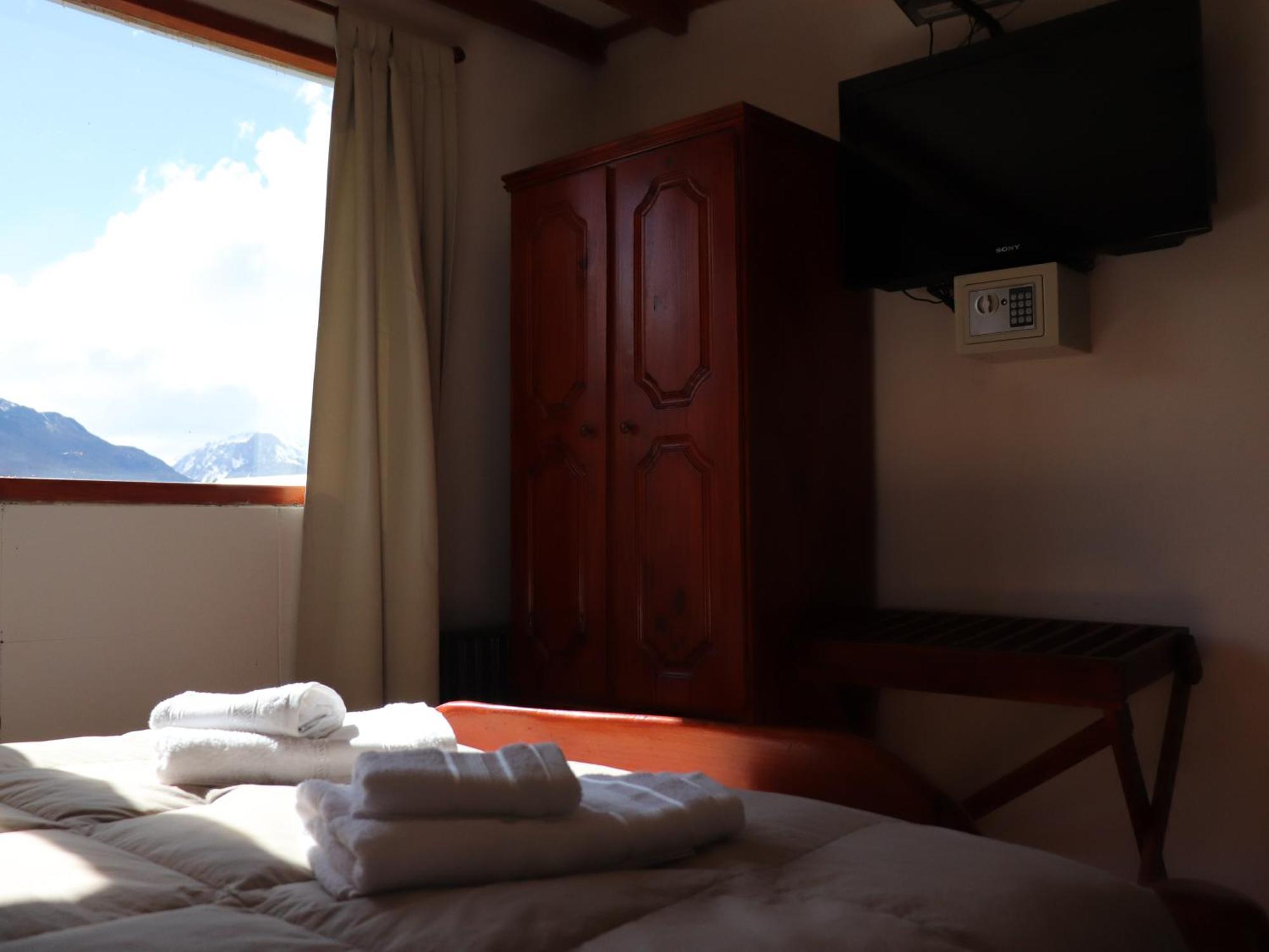 Hotel Kalenshen El Chalten Esterno foto