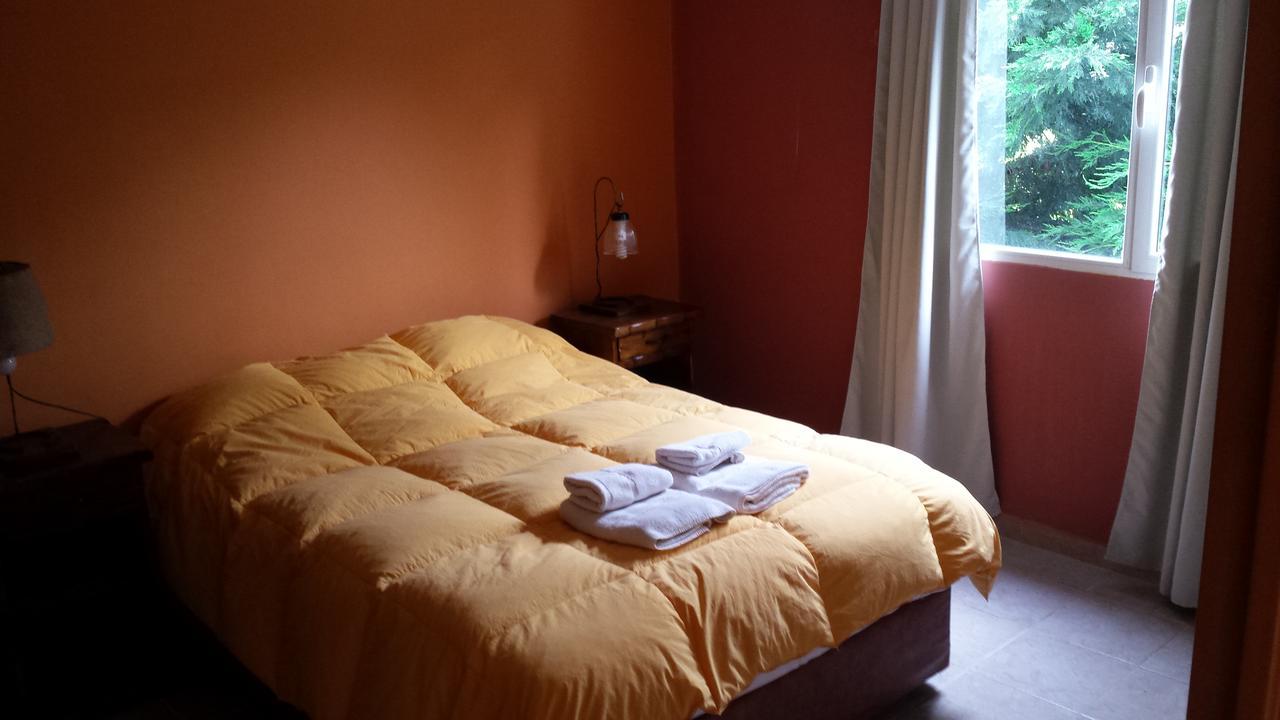 Hotel Kalenshen El Chalten Esterno foto